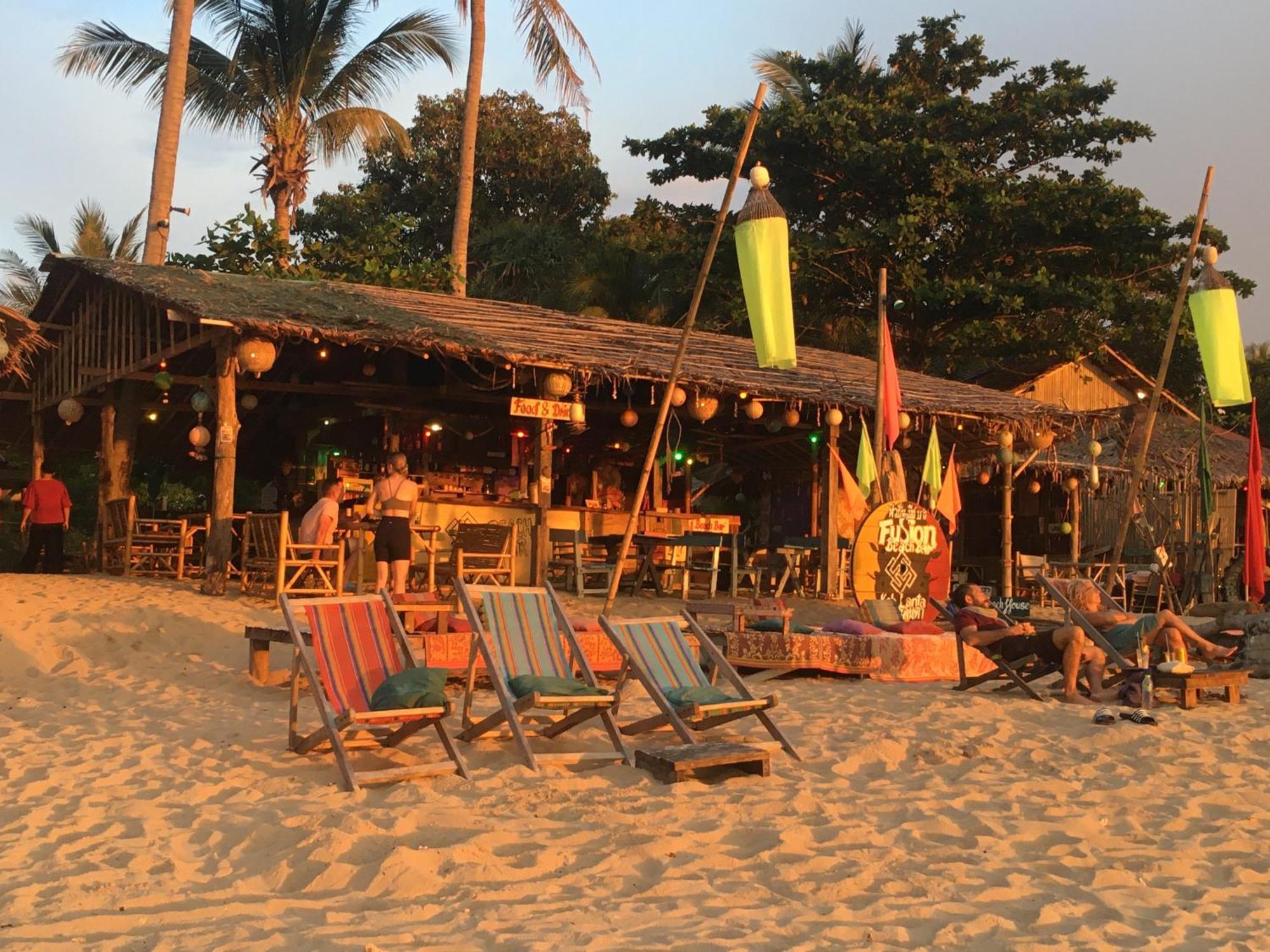 Relax Beach House Ko Lanta Eksteriør billede