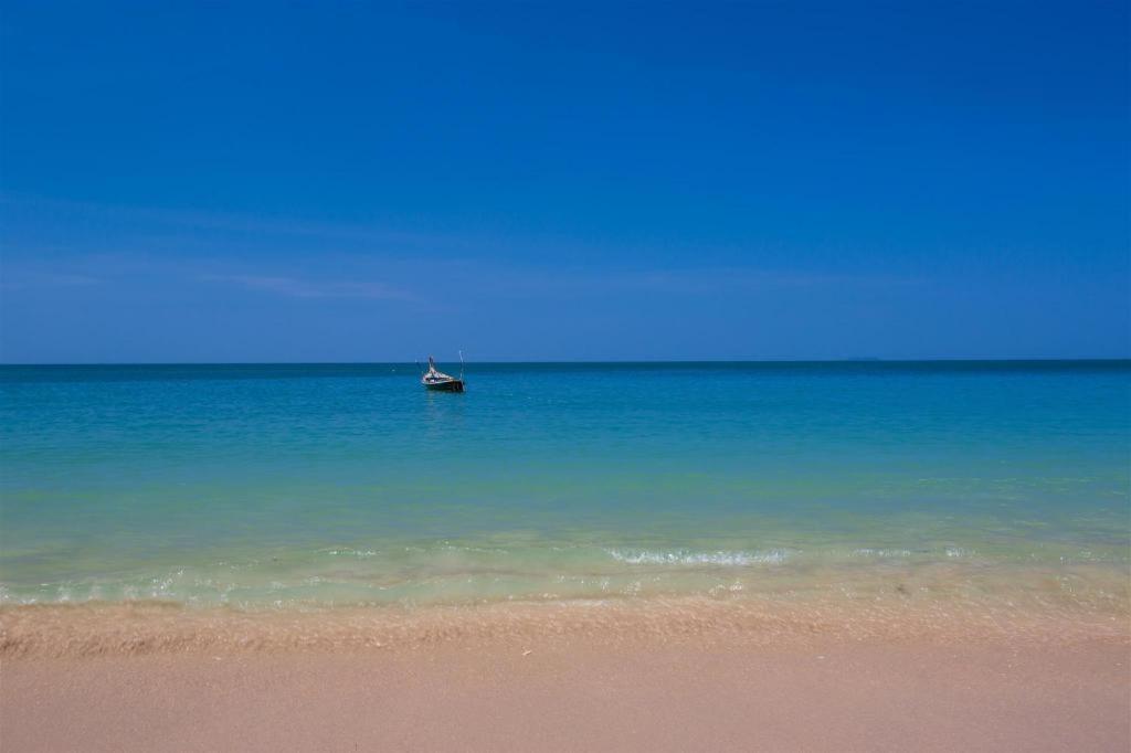 Relax Beach House Ko Lanta Eksteriør billede